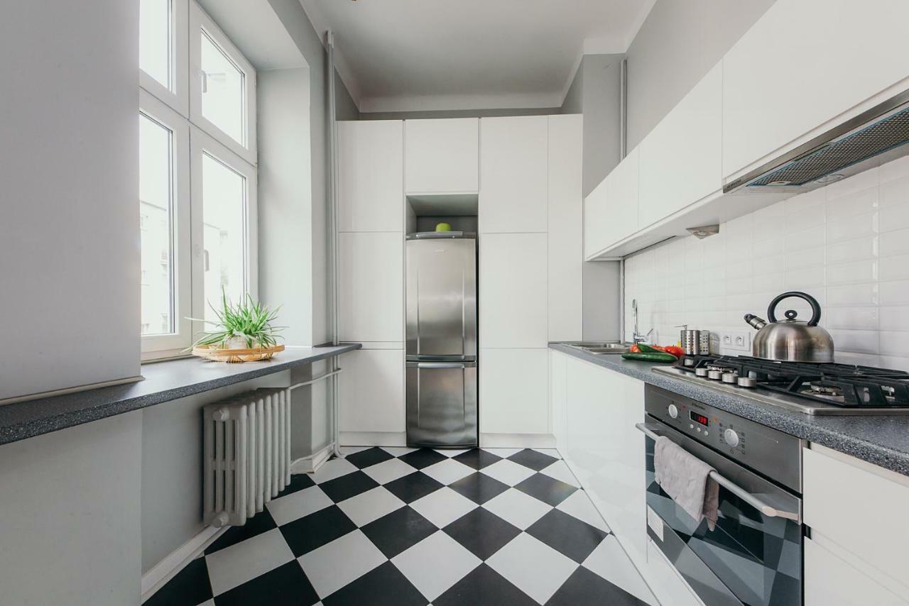 Oomph Warsaw Central Elegant Apartment